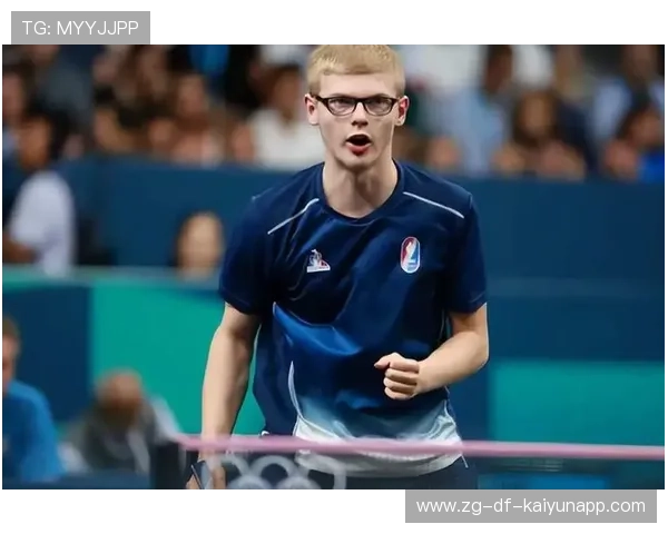 18岁法国小将横空出世，六大豪门争相抢购，成转会焦点，法国足球小将19岁