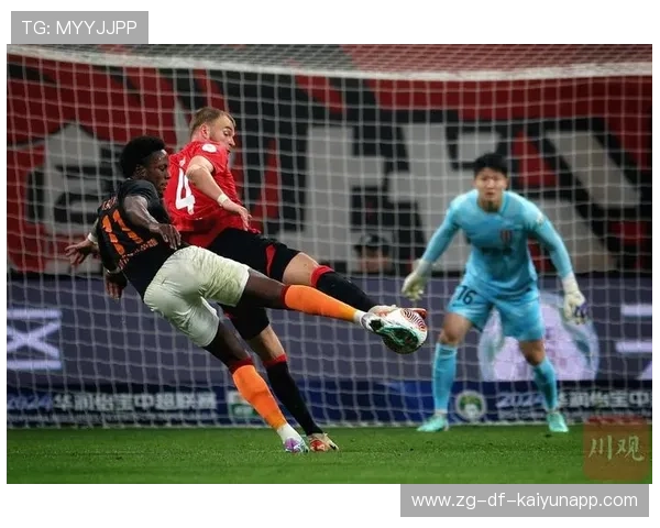 成都蓉城帅惟浩边路突破制造两次破门机会